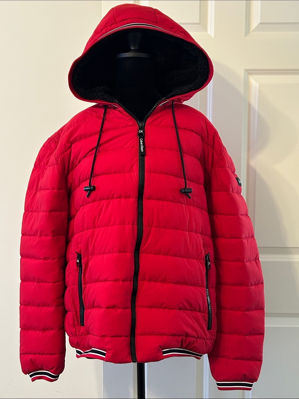 Calvin Klein Men's Fleece Lined Puffer Jacket with Attached Hood in Deep Red